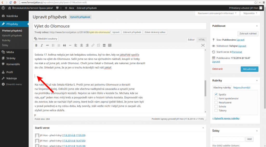 V místě, kde chcete rozdělit text na úvodník a pokračování, vytvořte prázdný odstavec. Rozdeleni_01_c